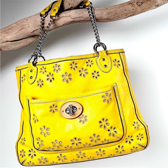 COACH POPPY EYELET CHAIN TOTE BAG Limited Edition - Picture 6 of 8